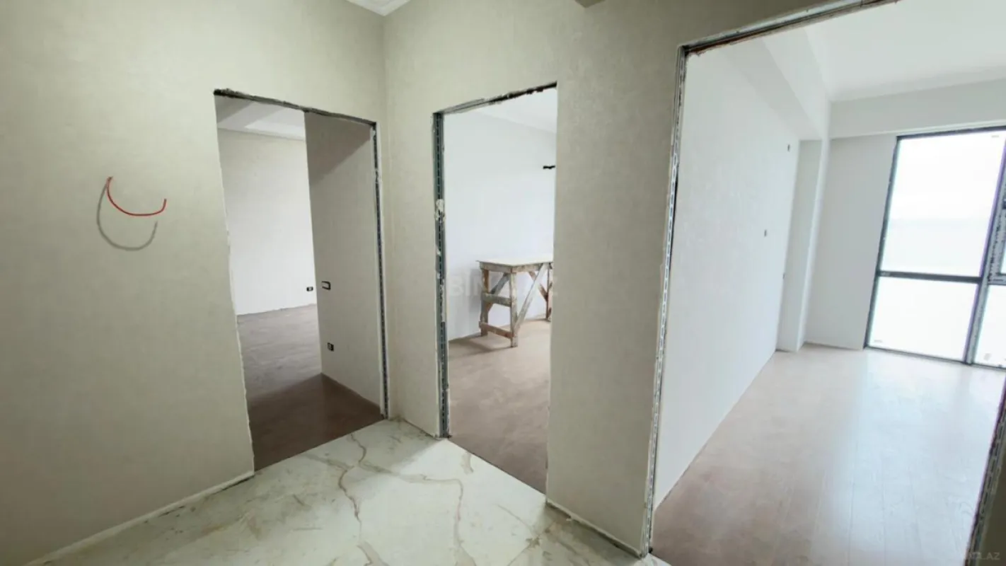 Satılır 3 otaqlı mənzil 71 m²