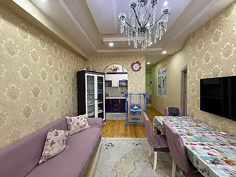 Satılır 3 otaqlı mənzil 65 m²