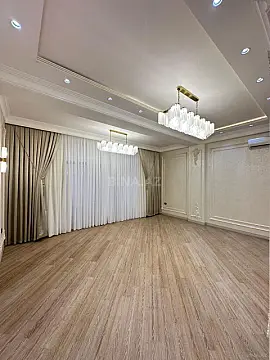 Satılır 3 otaqlı mənzil 122 m² — Bakı, İnşaatçılar 3 otaq 122.00 m²