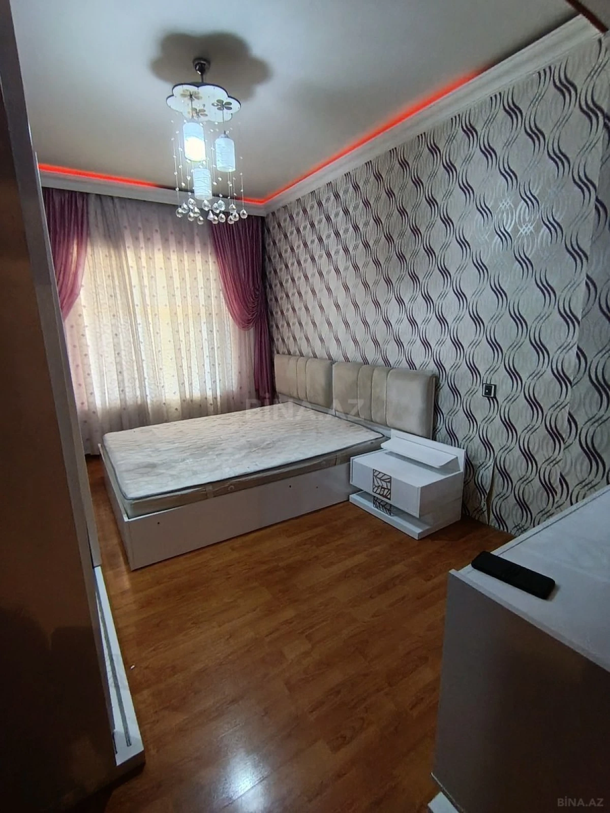 Kirayə verilir 3 otaqlı mənzil 80 m²