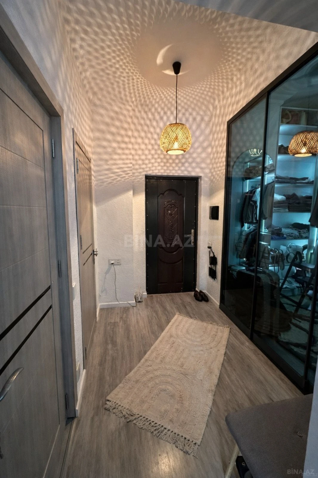 Satılır 2 otaqlı mənzil 45 m²