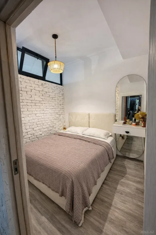 Satılır 2 otaqlı mənzil 45 m²
