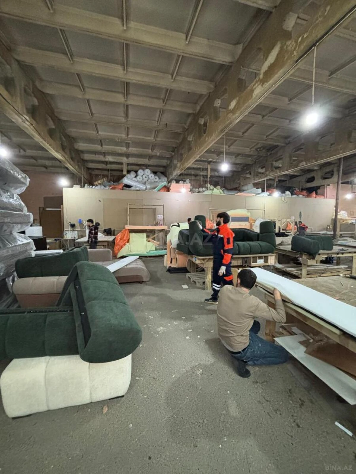 Kirayə verilir obyekt 800 m²