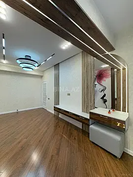 Satılır 2 otaqlı mənzil 84 m²