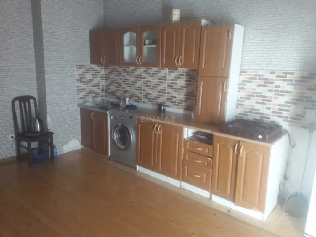 Satılır 2 otaqlı mənzil 83 m²