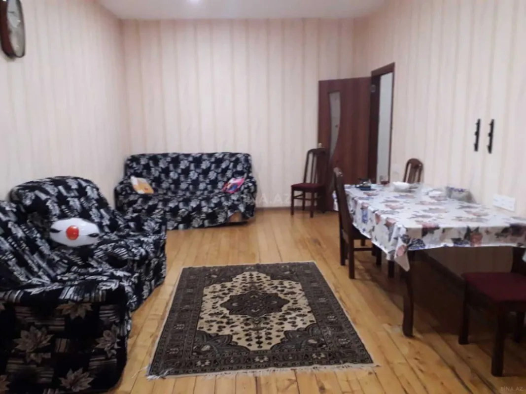 Satılır 2 otaqlı mənzil 83 m²