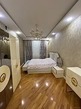 Satılır 2 otaqlı mənzil 98 m²