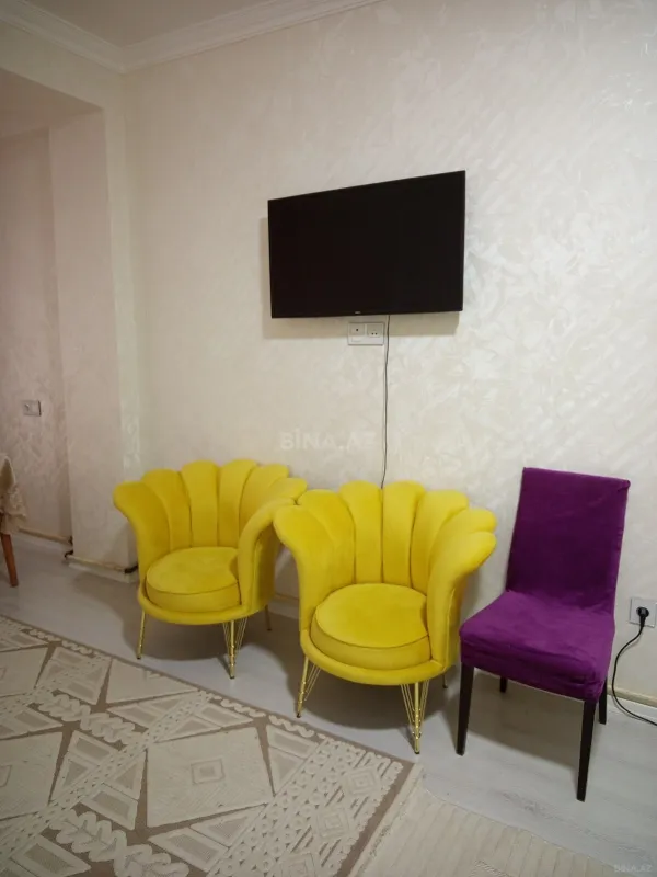 Kirayə verilir 2 otaqlı mənzil 80 m²
