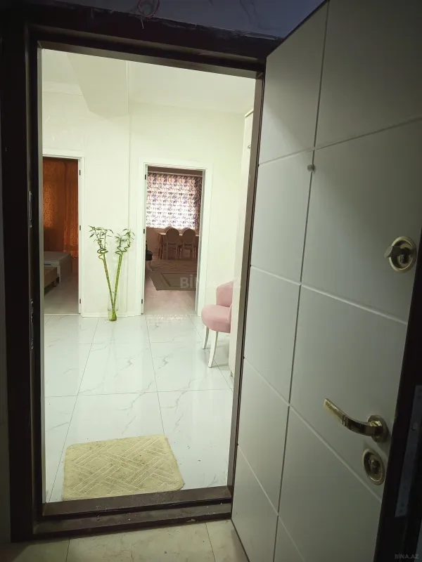 Kirayə verilir 2 otaqlı mənzil 80 m²
