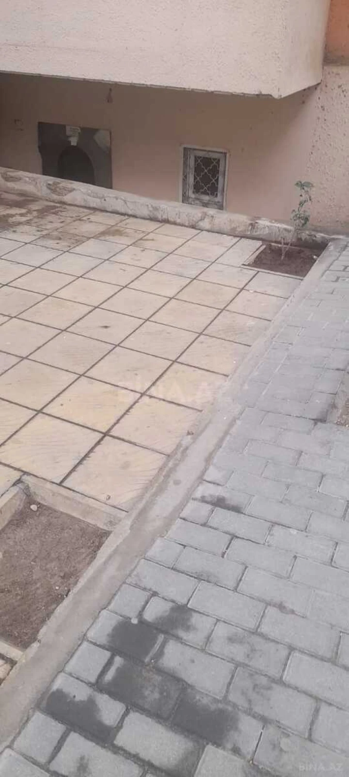 Satılır obyekt 60 m²