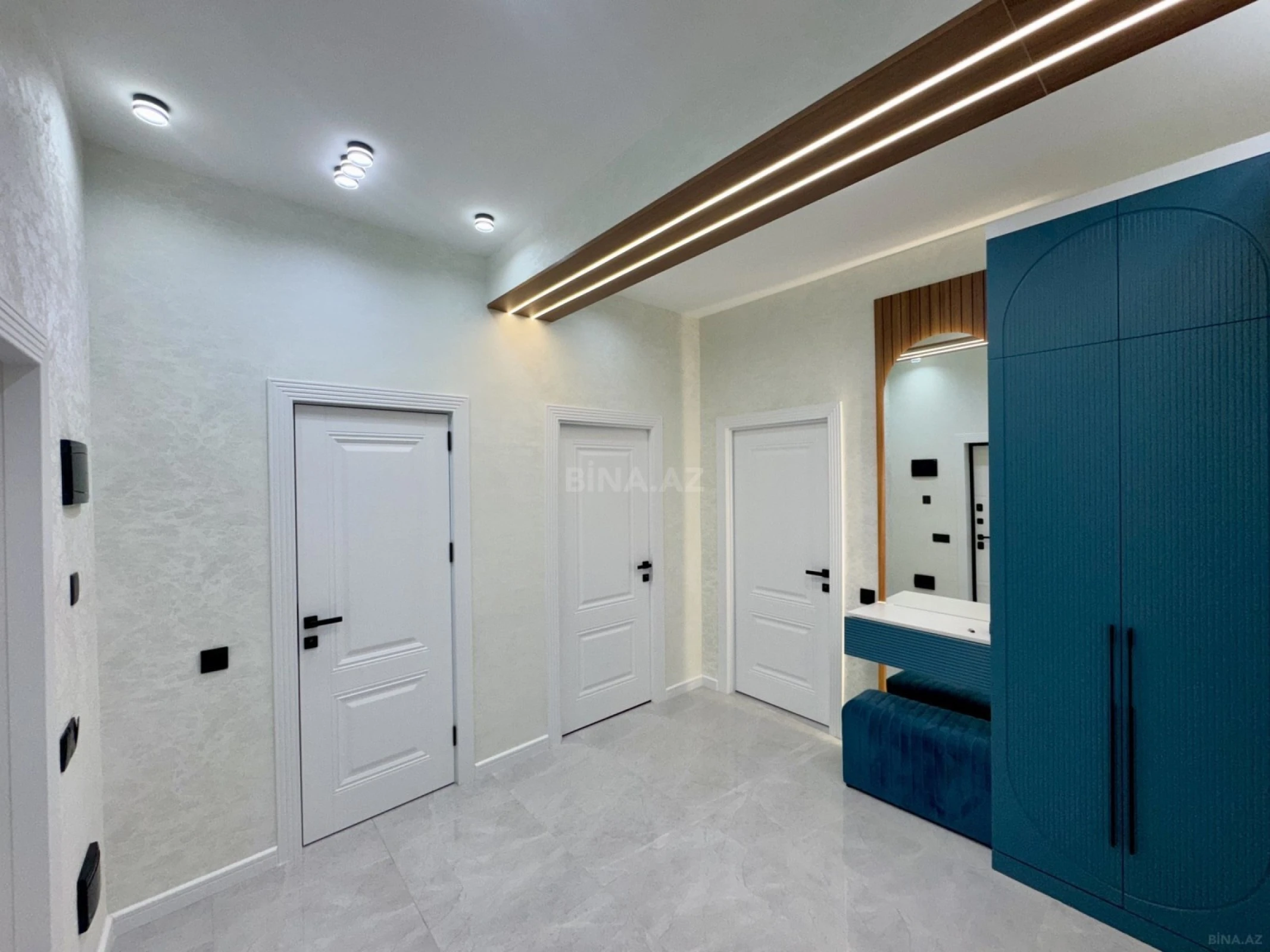 Satılır 3 otaqlı mənzil 96 m²