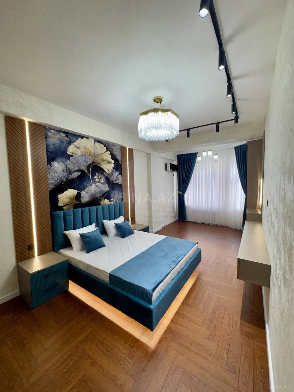 Satılır 3 otaqlı mənzil 96 m²