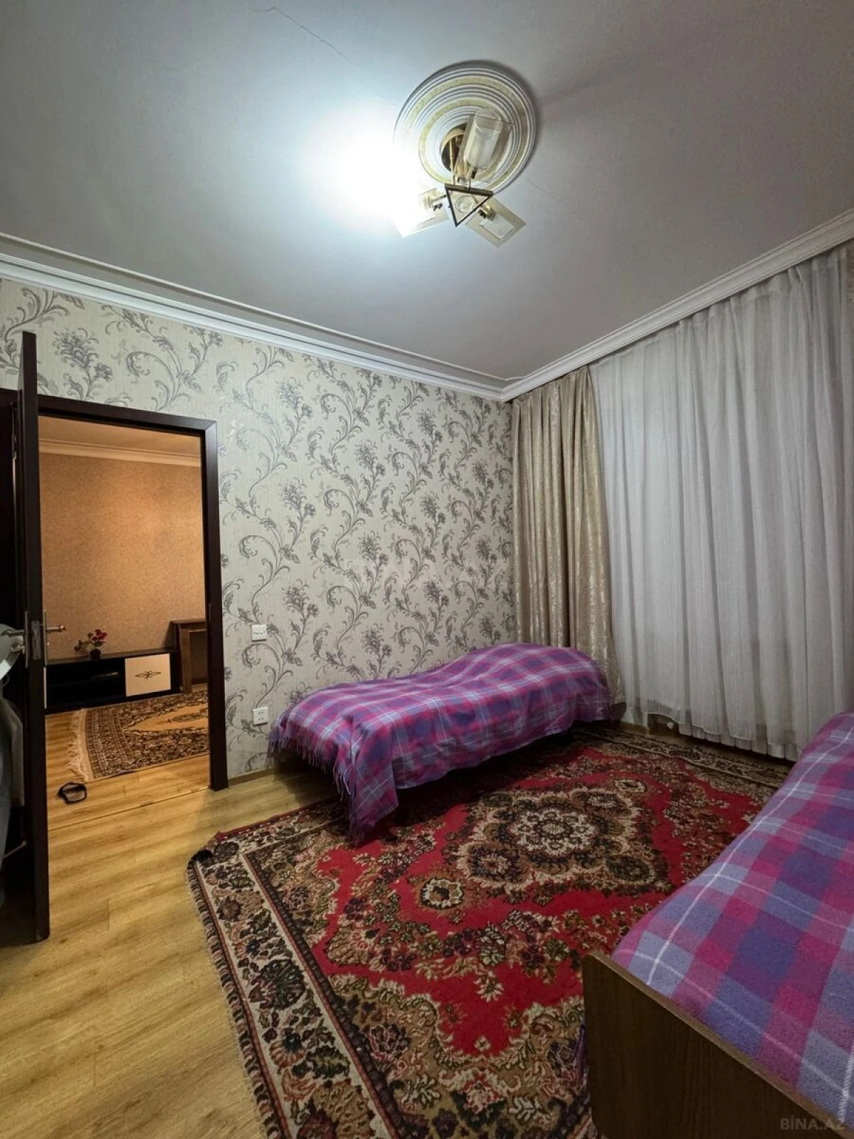 Satılır 2 otaqlı mənzil 28 m²