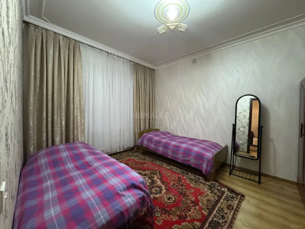 Satılır 2 otaqlı mənzil 28 m²