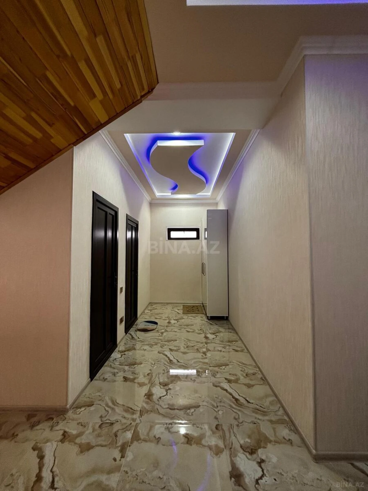 Satılır həyət evi 250 m²