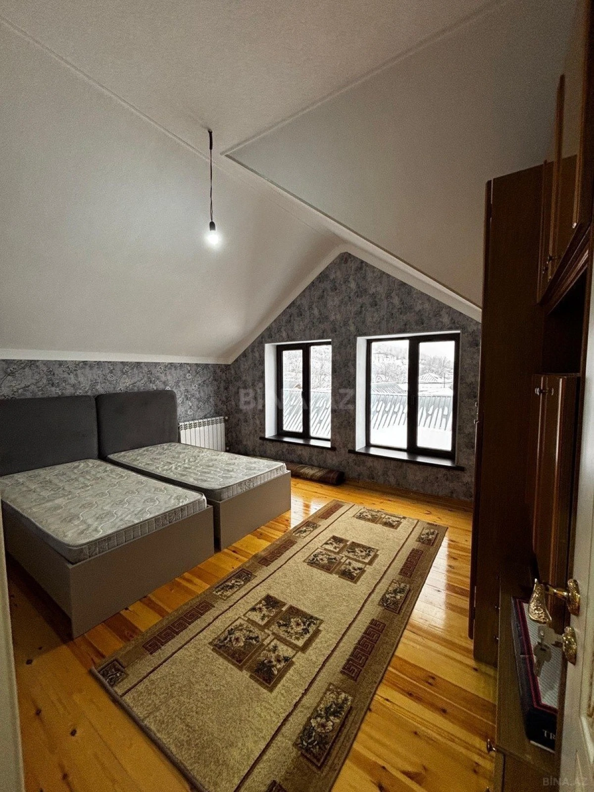 Satılır həyət evi 250 m²