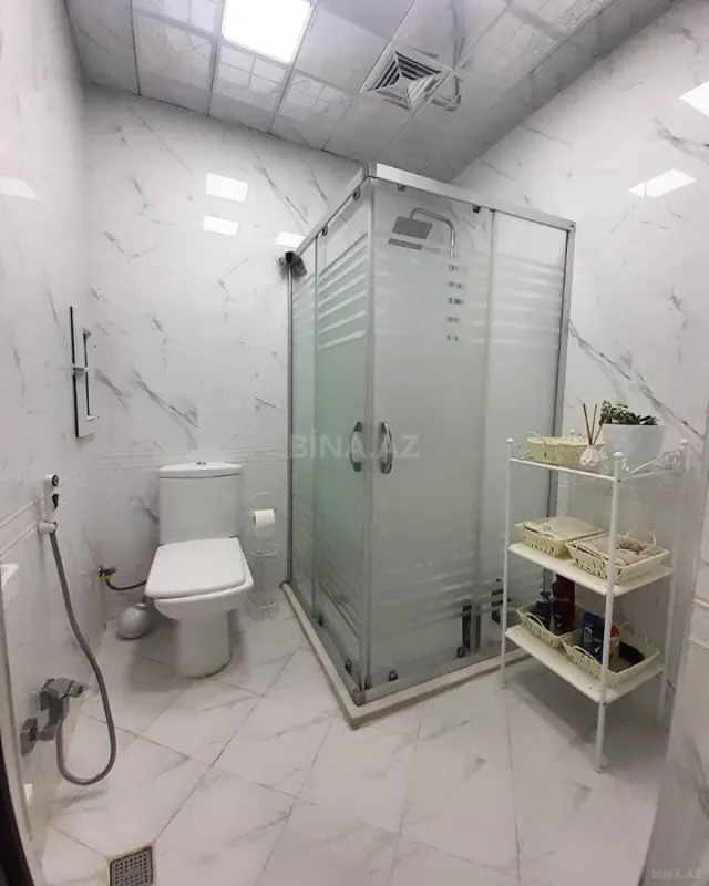 Satılır 3 otaqlı mənzil 106 m²