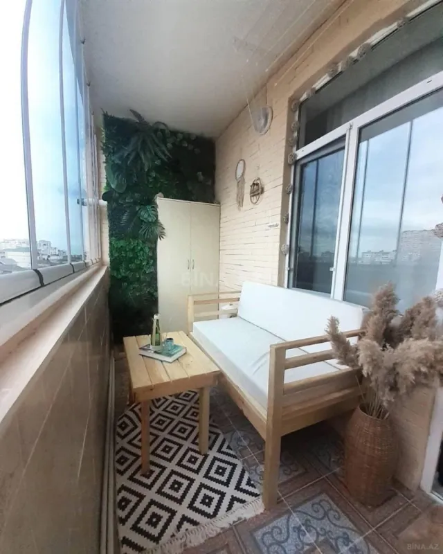 Satılır 3 otaqlı mənzil 106 m²