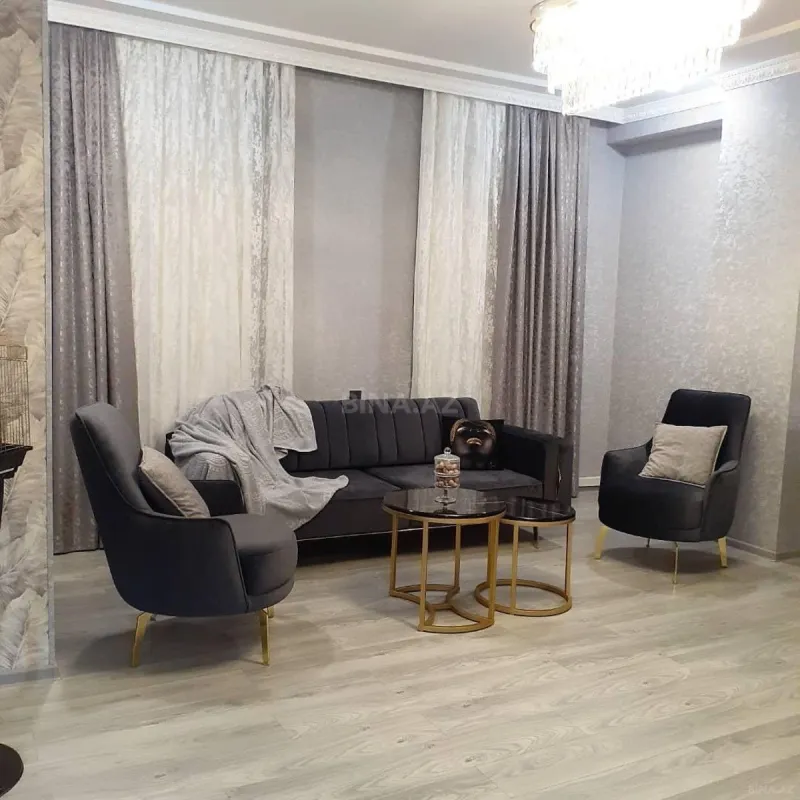 Satılır 3 otaqlı mənzil 106 m²