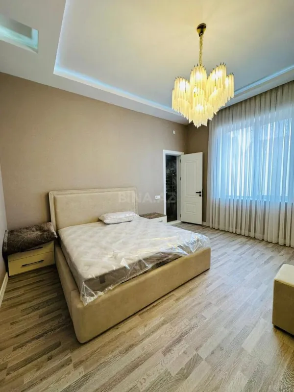 Kirayə verilir 4 otaqlı həyət evi 212 m²