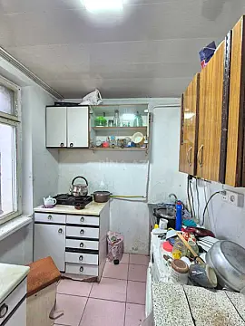 Satılır 1 otaqlı mənzil 35 m²