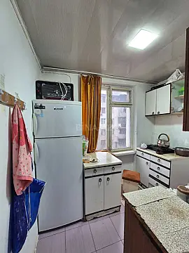 Satılır 1 otaqlı mənzil 35 m²