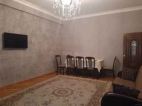 Kirayə verilir 2 otaqlı mənzil 73 m²