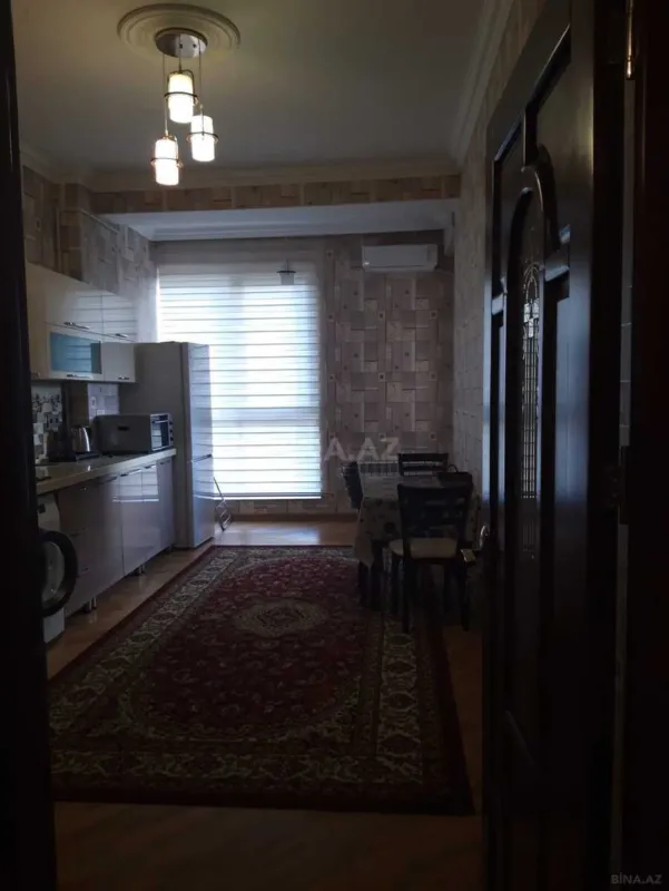 Kirayə verilir 2 otaqlı mənzil 73 m²