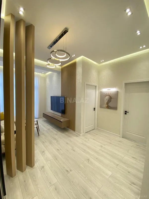 Kirayə verilir 2 otaqlı mənzil 85 m²