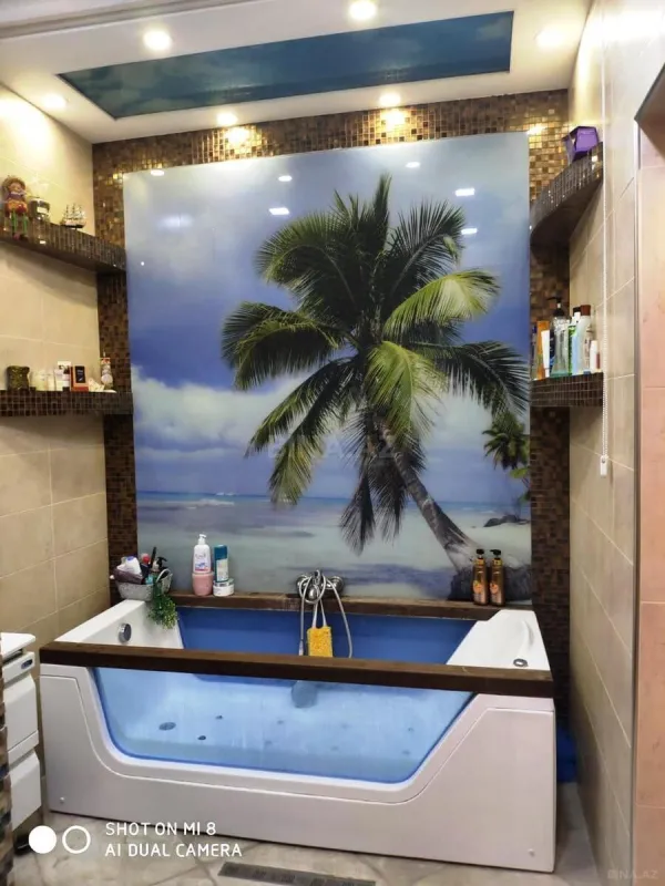 Satılır 3 otaqlı mənzil 130 m²