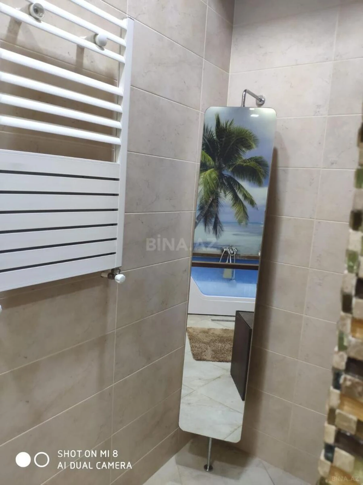 Satılır 3 otaqlı mənzil 130 m²