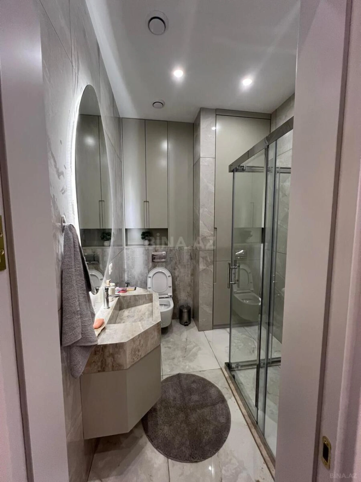 Kirayə verilir 3 otaqlı mənzil 120 m²