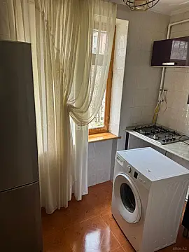 Kirayə verilir 3 otaqlı mənzil 66 m²