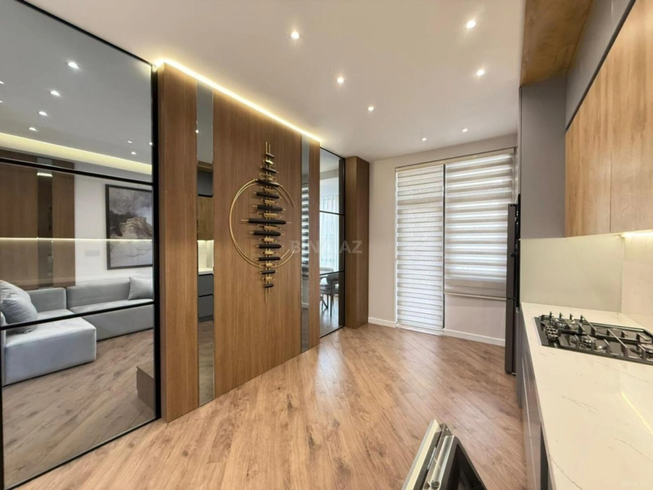 Satılır 3 otaqlı mənzil 120 m²