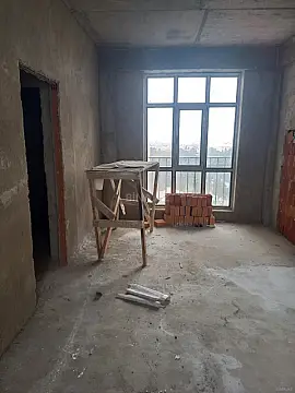Satılır 3 otaqlı mənzil 92 m²