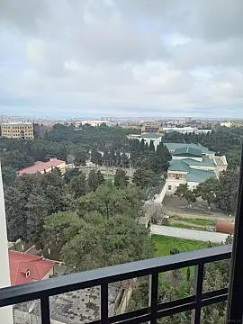 Satılır 3 otaqlı mənzil 92 m²