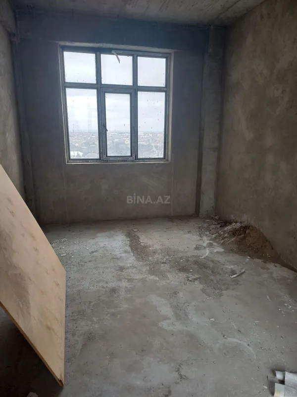 Satılır 3 otaqlı mənzil 92 m²