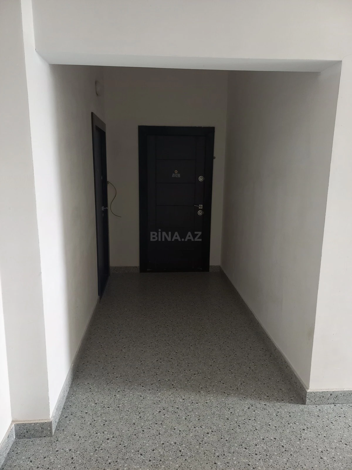 Satılır 3 otaqlı mənzil 92 m²