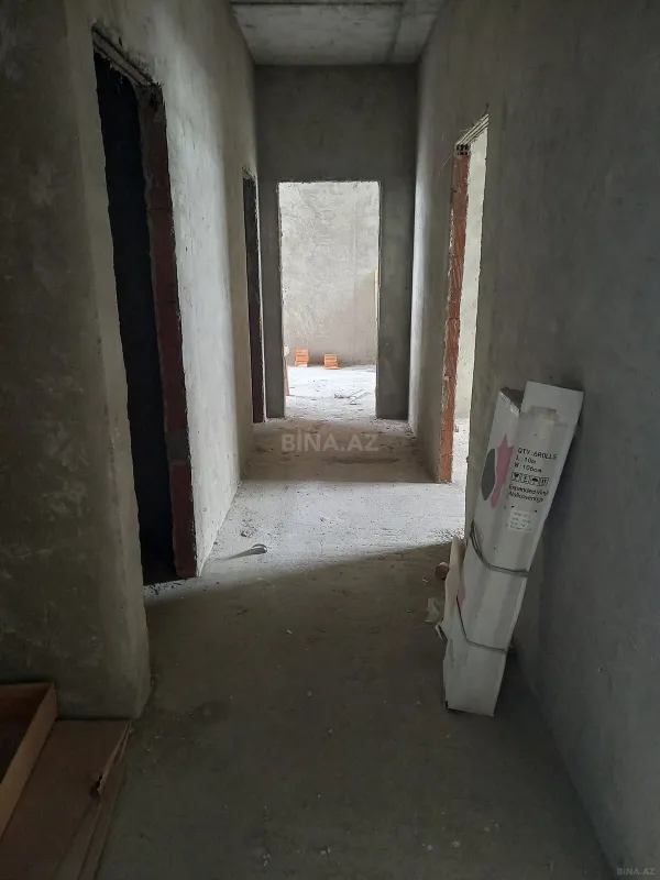 Satılır 3 otaqlı mənzil 92 m²