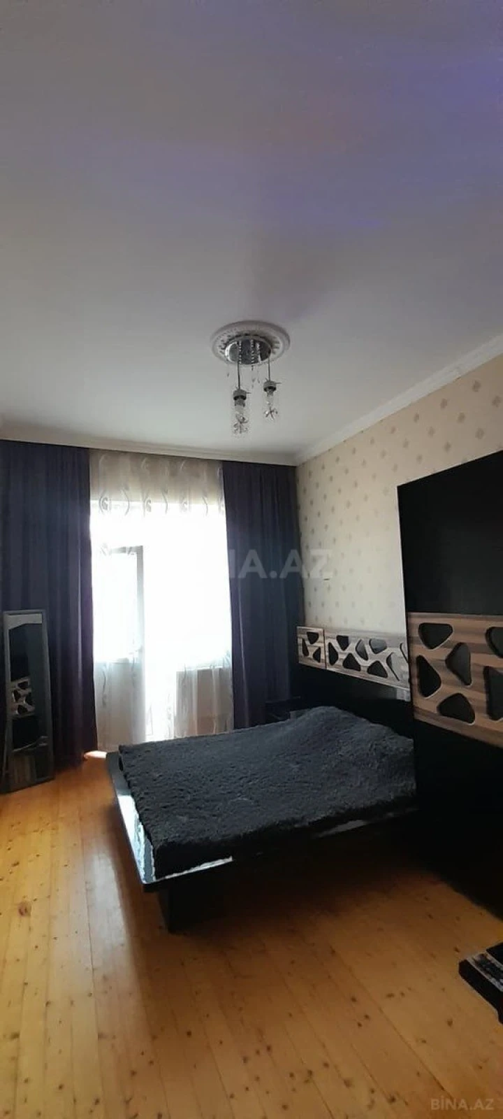 Satılır 2 otaqlı mənzil 75 m²