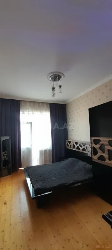 Satılır 2 otaqlı mənzil 75 m²