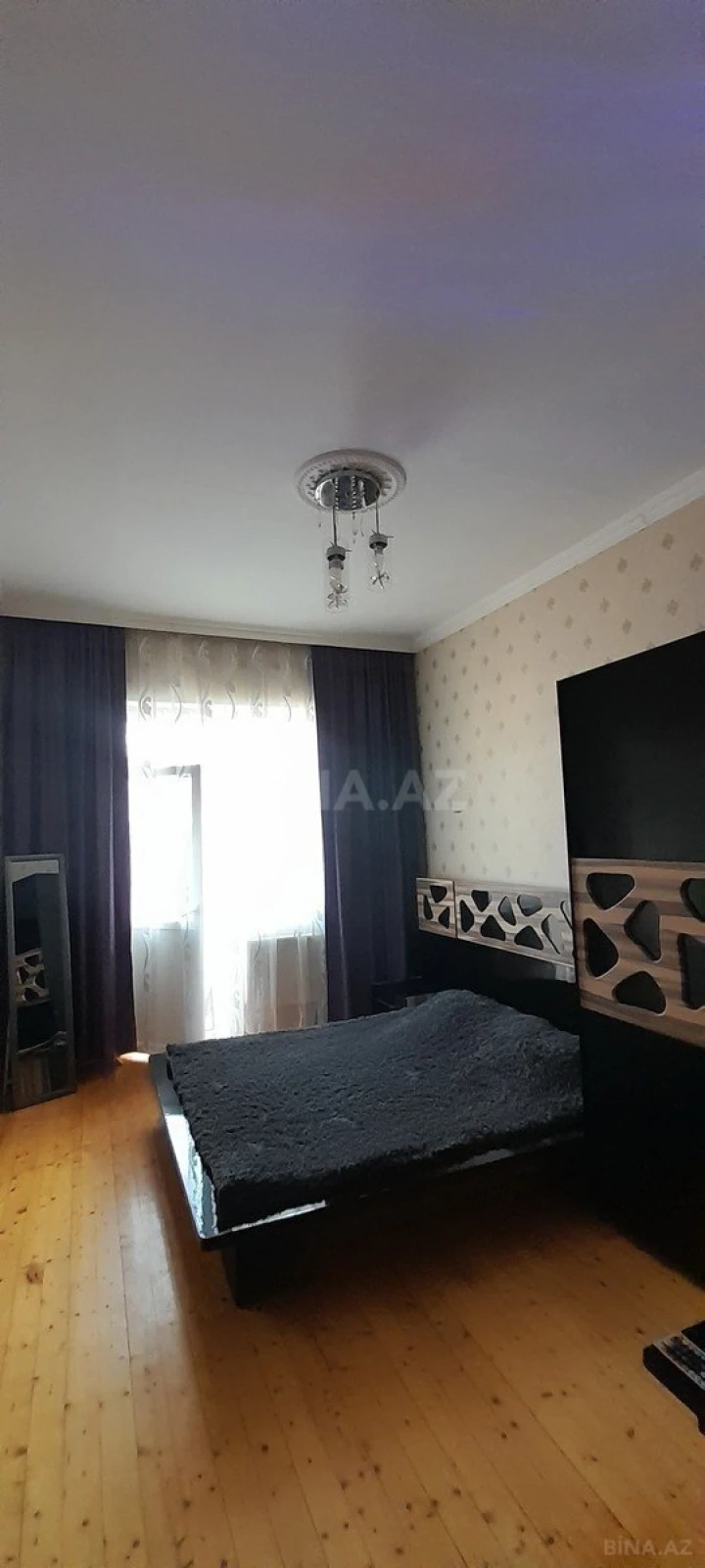 Satılır 2 otaqlı mənzil 75 m²