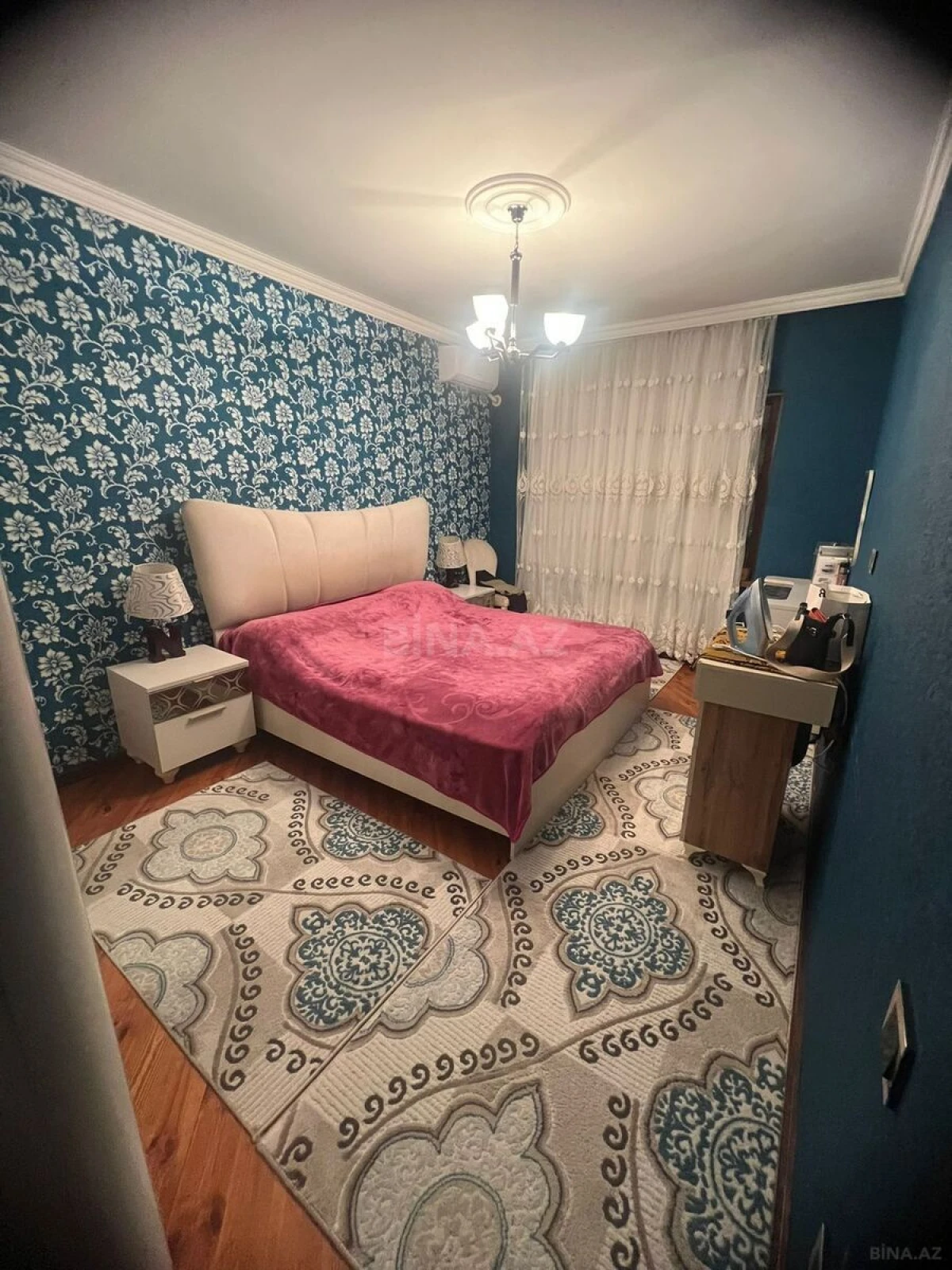 Satılır 4 otaqlı mənzil 100 m²