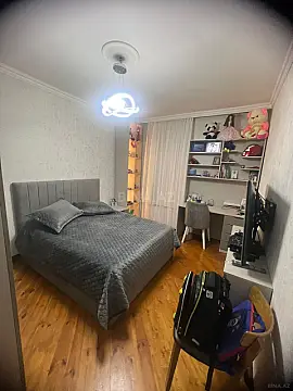 Satılır 4 otaqlı mənzil 100 m²