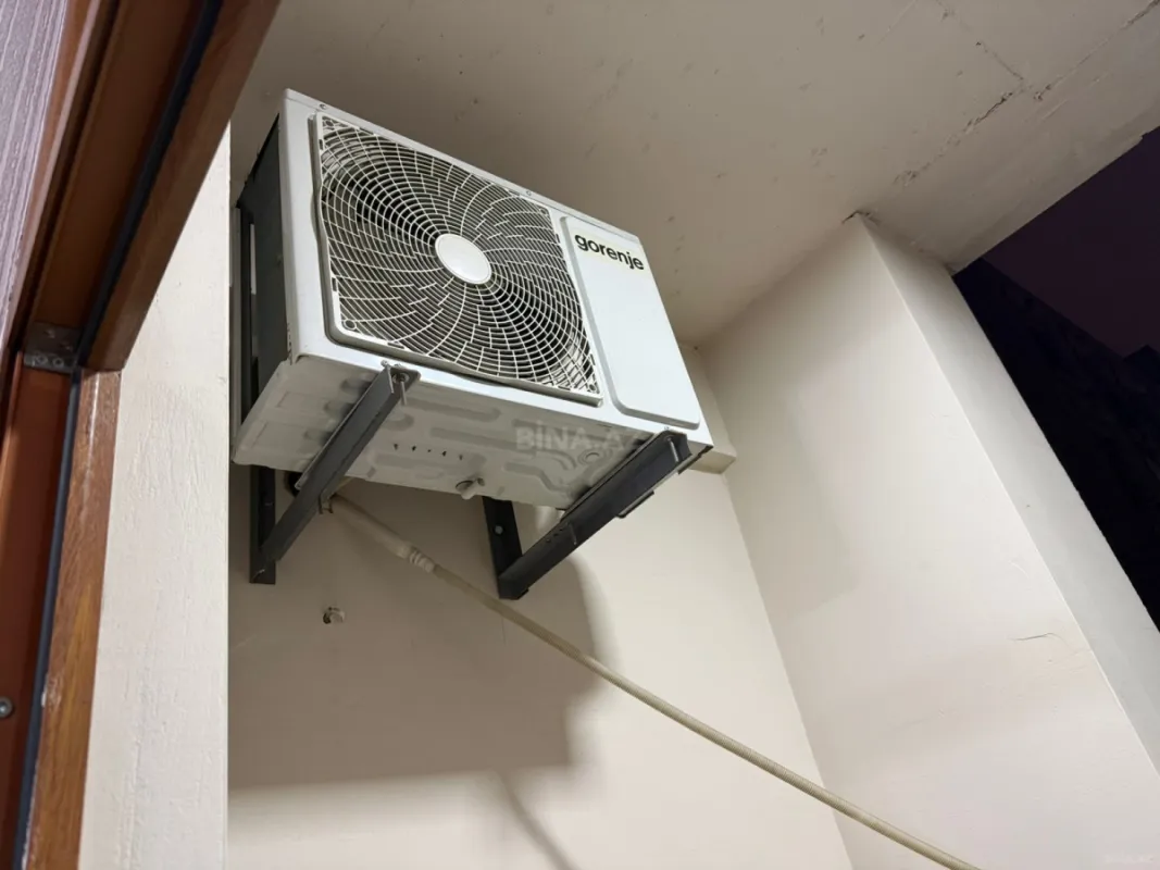 Kirayə verilir 2 otaqlı mənzil 75 m²