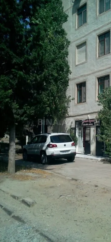 Satılır obyekt 42 m²