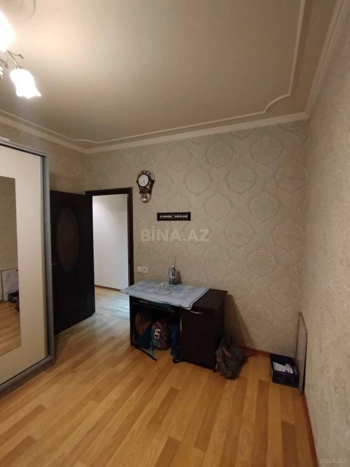 Kirayə verilir 5 otaqlı mənzil 110 m²
