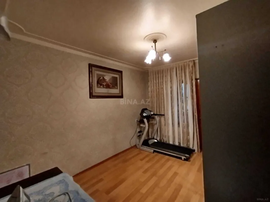 Kirayə verilir 5 otaqlı mənzil 110 m²