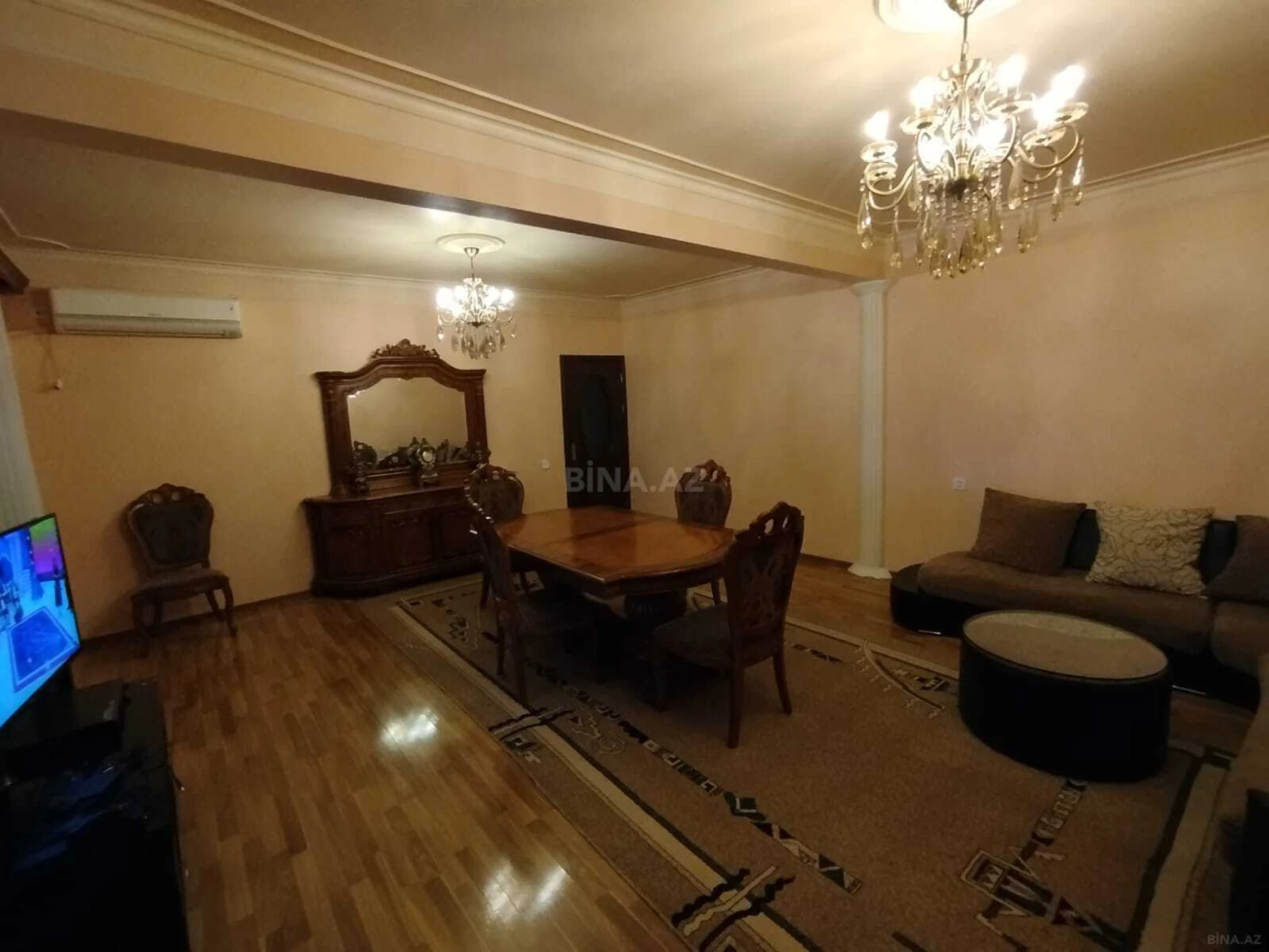 Kirayə verilir 5 otaqlı mənzil 110 m²