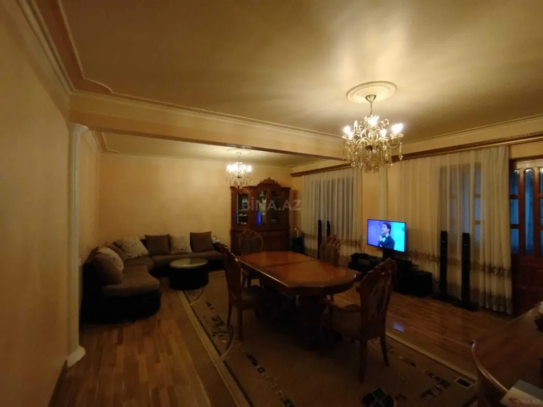 Kirayə verilir 5 otaqlı mənzil 110 m²